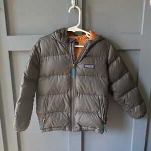 Patagonia Charcoal Hi-Loft Down Sweater Jacket